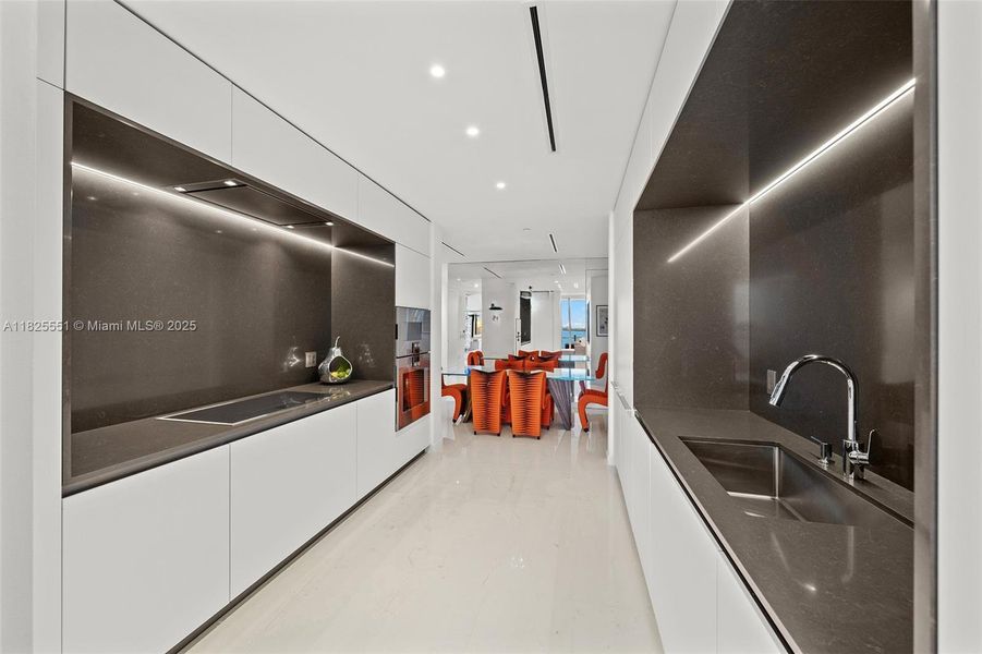 Image 33 of a home in Aston Martin Residences.