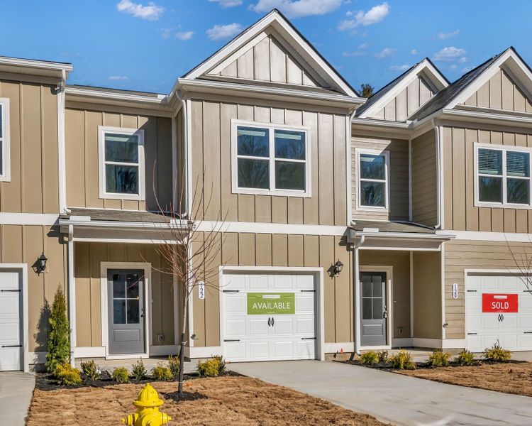 Front exterior of a new home in Ironhorse, Dickson, TN, highlighting curb appeal (Image 26).