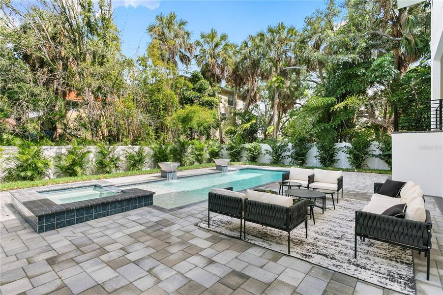 Image 70 of a home in .