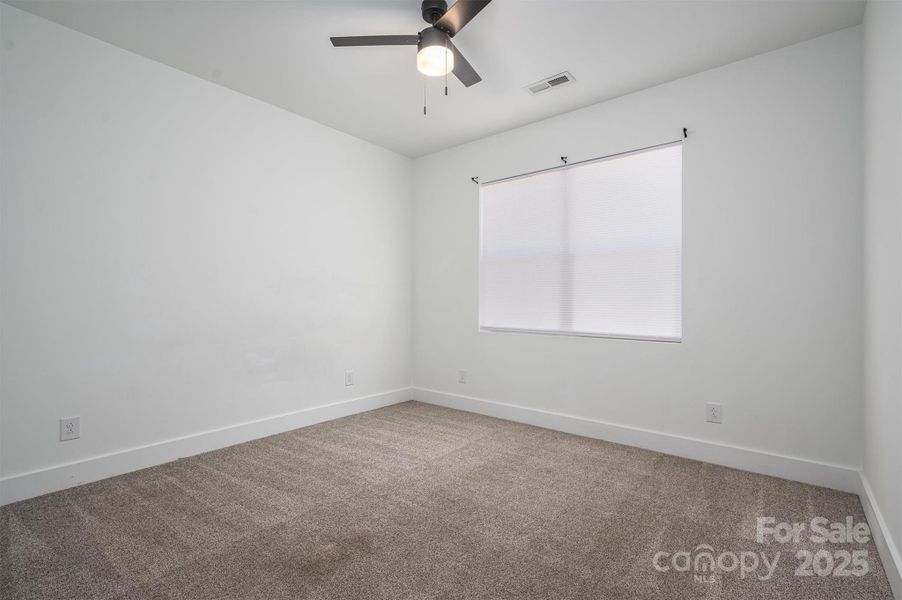 Spacious, unfurnished interior of a new home in , Shelby (Image 28).
