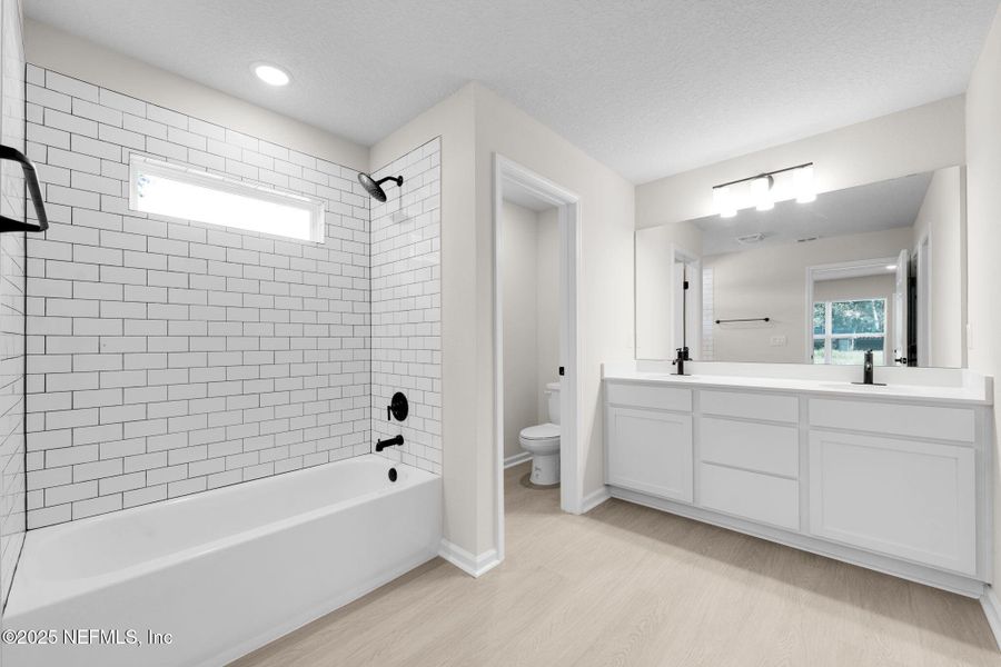 Furnished interior view inside a new home in , Green Cove Springs (Image 17).