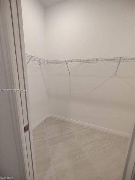 Image 71 of a home in .