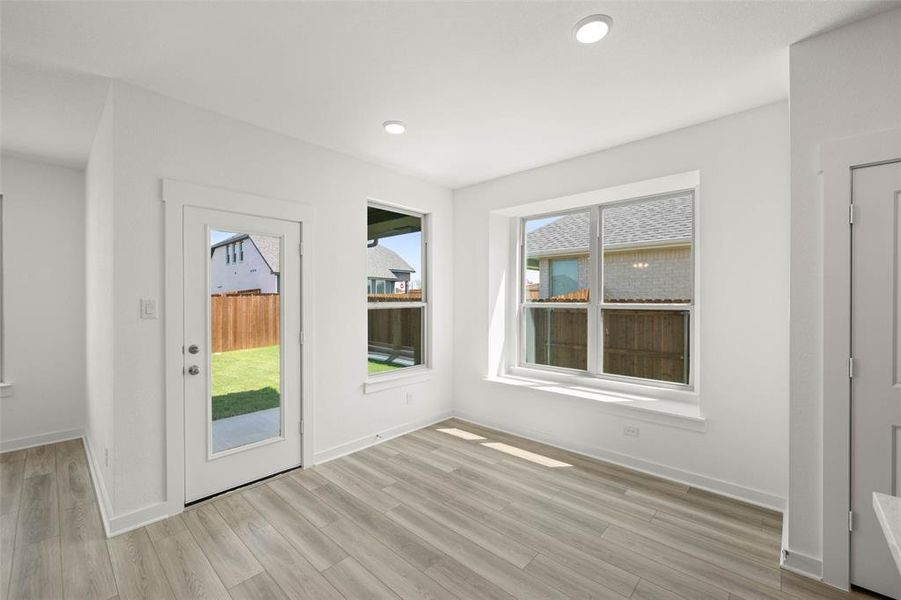 6904 Deadwood- Dining-1 6904 Deadwood- Dining-1