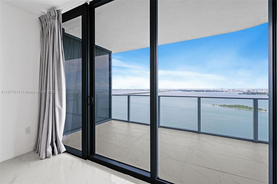 Furnished interior view inside a new home in Aria Reserve, Miami (Image 18). Furnished interior view inside a new home in Aria Reserve, Miami (Image 18).