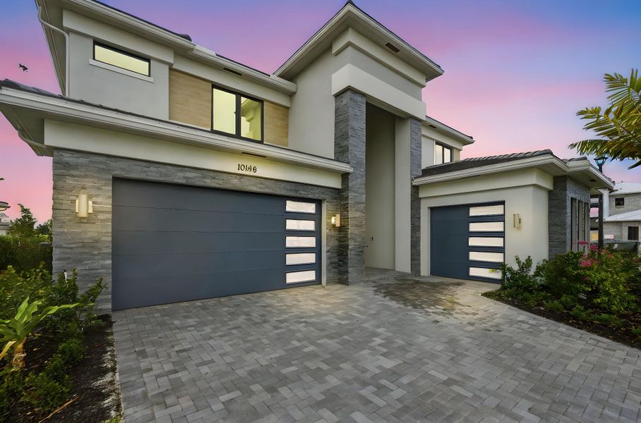 1-print-10140-royal-ascot-avenue