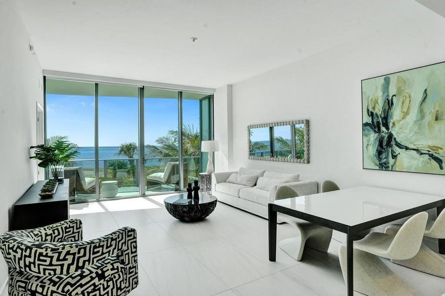 Furnished interior view inside a new home in Casamar, Pompano Beach (Image 22).
