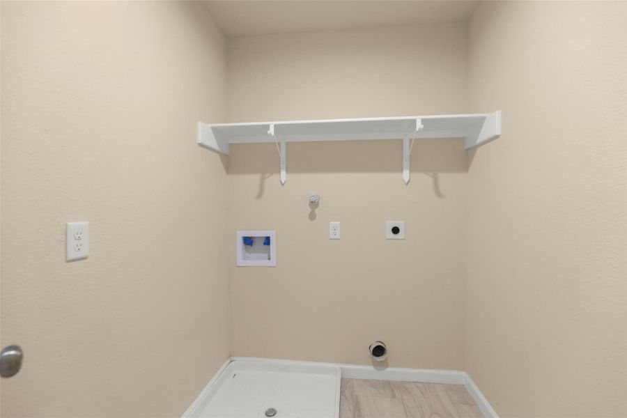 Spacious, unfurnished interior of a new home in , Houston (Image 14). Spacious, unfurnished interior of a new home in , Houston (Image 14).