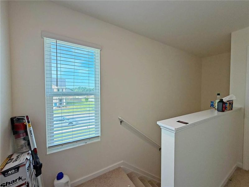 Spacious, unfurnished interior of a new home in , Stockbridge (Image 10).