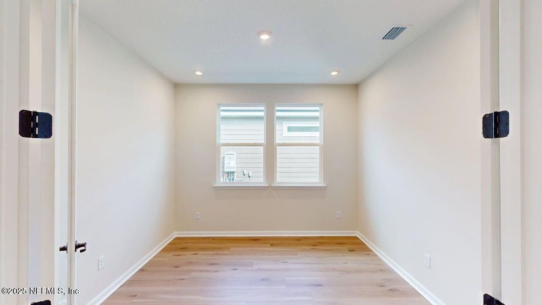 Spacious, unfurnished interior of a new home in RiverTown - WaterSong, St. Johns (Image 14).