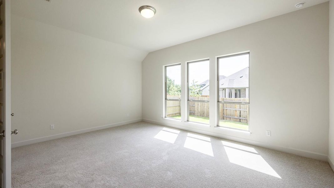 Spacious, unfurnished interior of a new home in Parkside on the River West, Georgetown (Image 6).