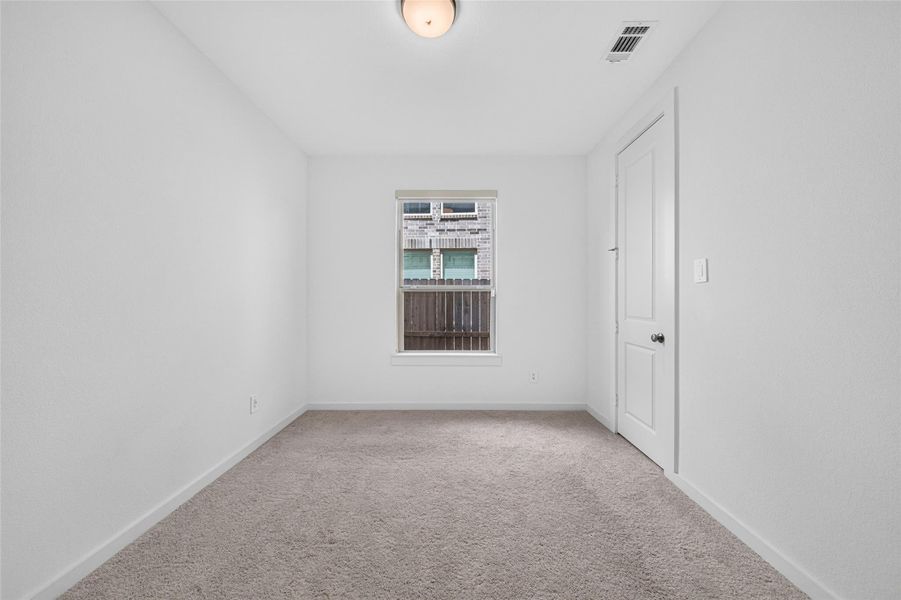 Spacious, unfurnished interior of a new home in Cross Creek Ranch: 40ft. lots, Fulshear (Image 44). Spacious, unfurnished interior of a new home in Cross Creek Ranch: 40ft. lots, Fulshear (Image 44).
