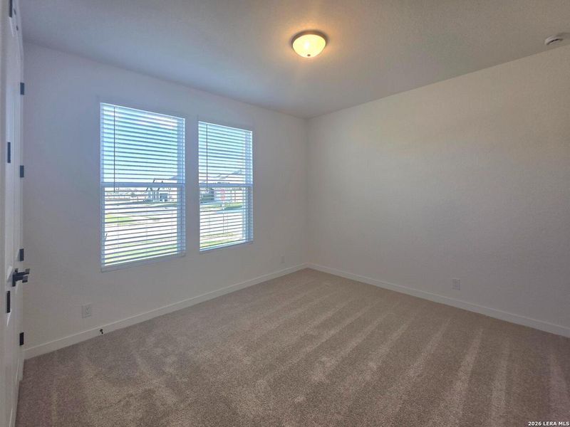 Spacious, unfurnished interior of a new home in Saddlebrook Ranch, Schertz (Image 16).