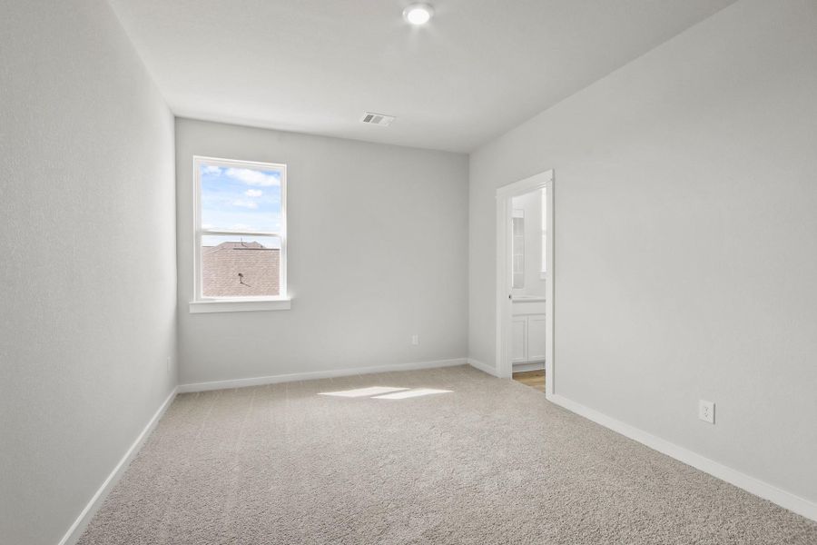 Spacious, unfurnished interior of a new home in River Ranch Trails, Angleton (Image 17). Spacious, unfurnished interior of a new home in River Ranch Trails, Angleton (Image 17).