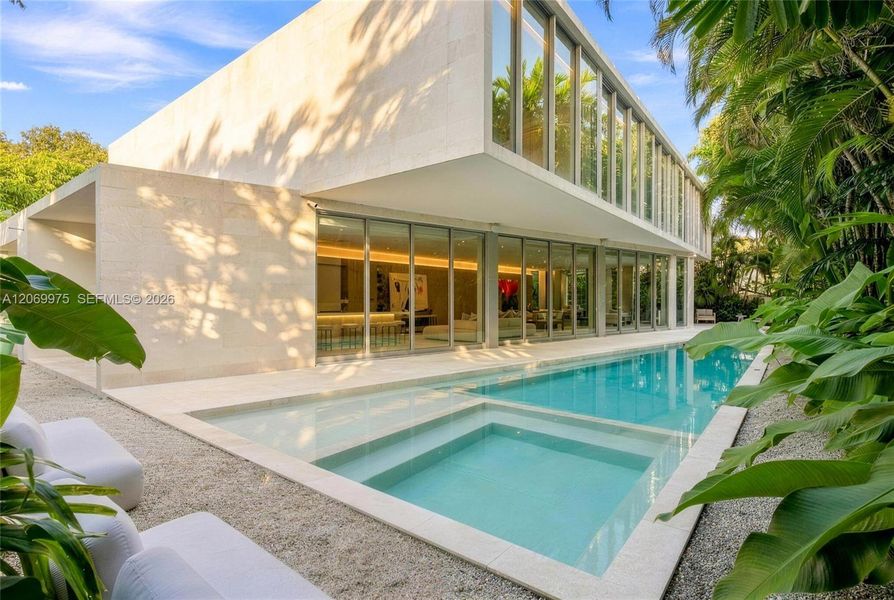 Exterior details and patio area of a home in , Miami (Image 36).