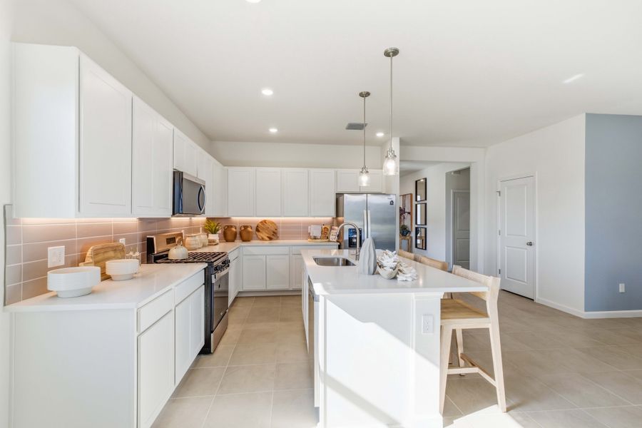 4br New Home in Port St. Lucie, FL.  - Slide 11