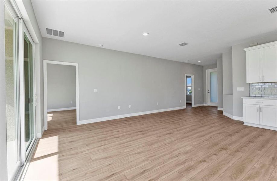 Spacious, unfurnished interior of a new home in , Rotonda West (Image 36). Spacious, unfurnished interior of a new home in , Rotonda West (Image 36).