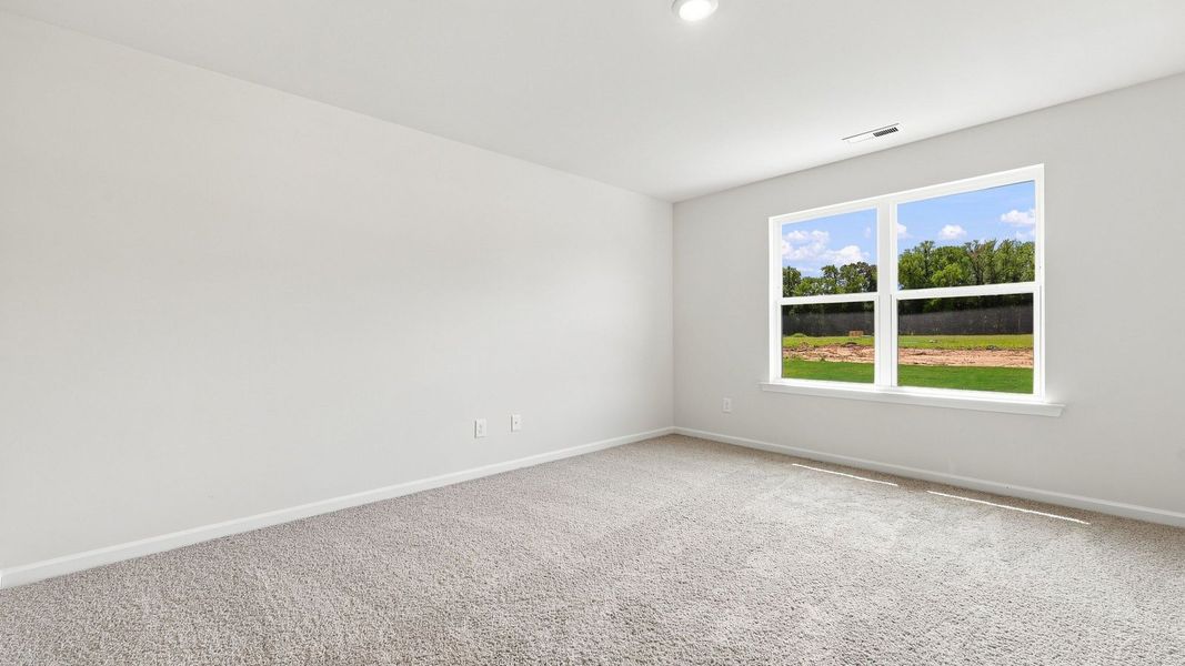 Spacious, unfurnished interior of a new home in Carter Ridge, Greenville (Image 25).