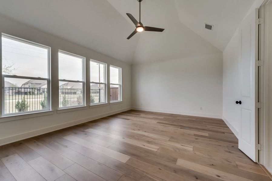 Representative unfurnished interior of a home built from the Rockport - SH 4442 by Shaddock Homes in Grand Oaks at Green Meadows - 50', Celina (Image 17). Representative unfurnished interior of a home built from the Rockport - SH 4442 by Shaddock Homes in Grand Oaks at Green Meadows - 50', Celina (Image 17).