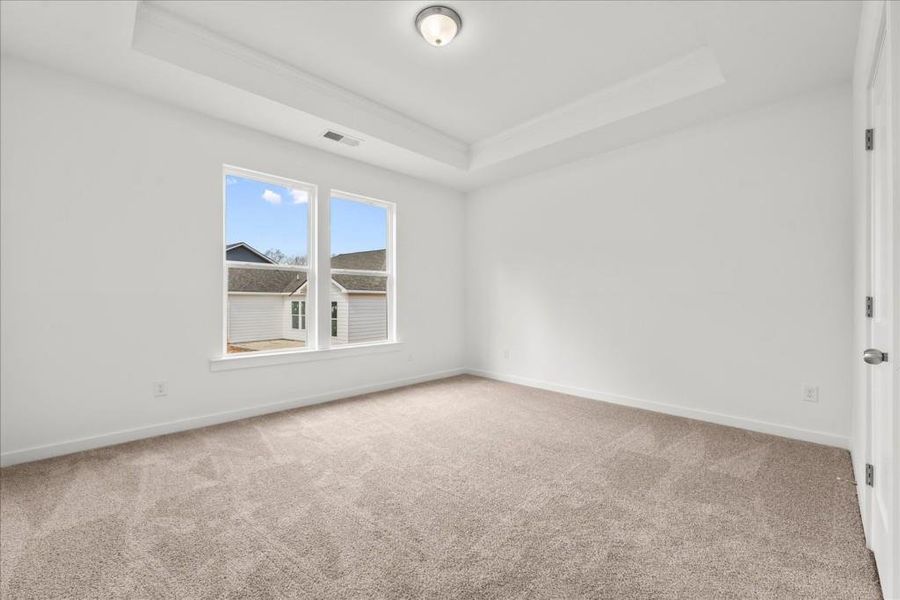 Spacious, unfurnished interior of a new home in , Statham (Image 17).