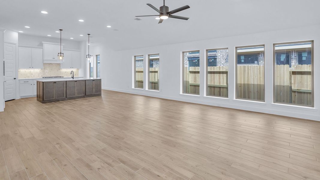Spacious, unfurnished interior of a new home in The Grand Prairie, Hockley (Image 24).