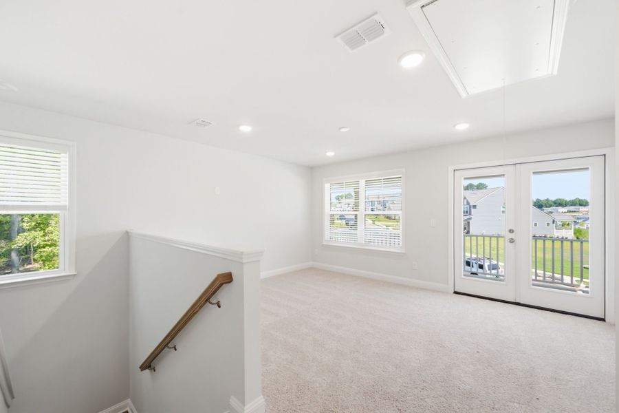 Spacious, unfurnished interior of a new home in Grand Arbor, Blythewood (Image 18). Spacious, unfurnished interior of a new home in Grand Arbor, Blythewood (Image 18).