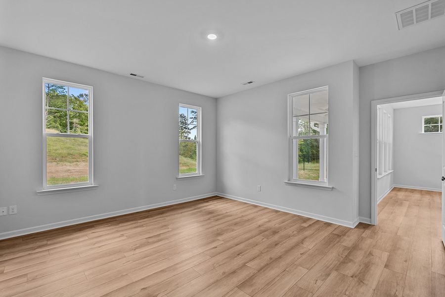 Spacious, unfurnished interior of a new home in Brooke Hill, Lewisville (Image 23). Spacious, unfurnished interior of a new home in Brooke Hill, Lewisville (Image 23).