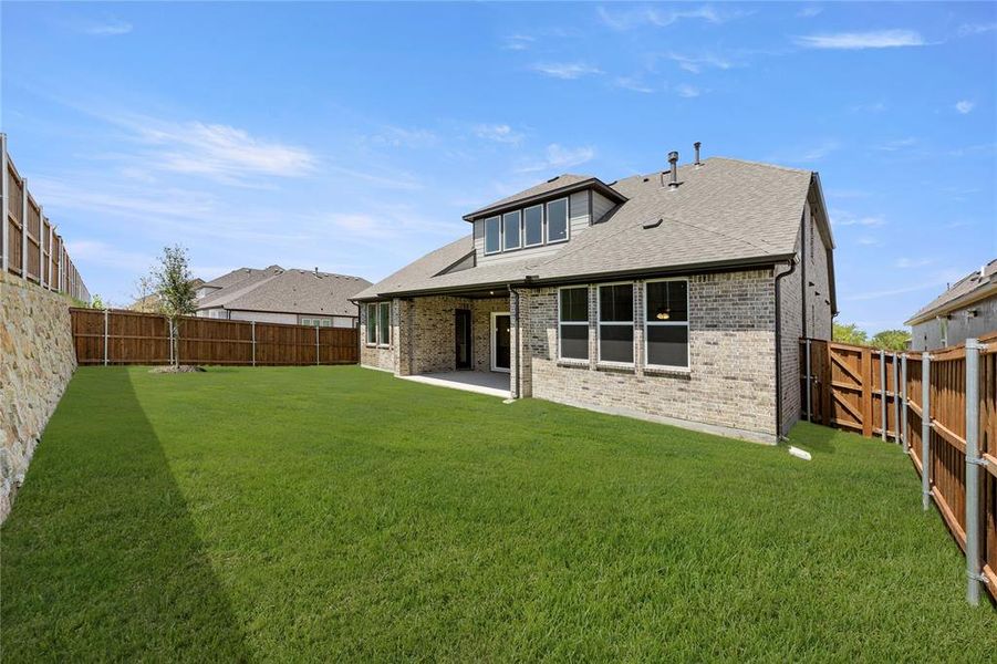 Front exterior of a new home in , Rockwall, TX, highlighting curb appeal (Image 24). Front exterior of a new home in , Rockwall, TX, highlighting curb appeal (Image 24).