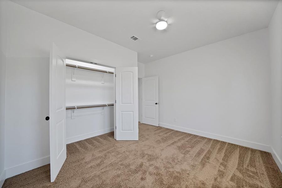 Spacious, unfurnished interior of a new home in , Fort Worth (Image 18).