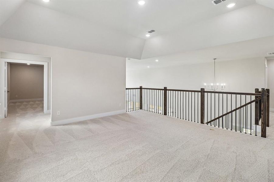 Spacious, unfurnished interior of a new home in Lilyana, Celina (Image 28).