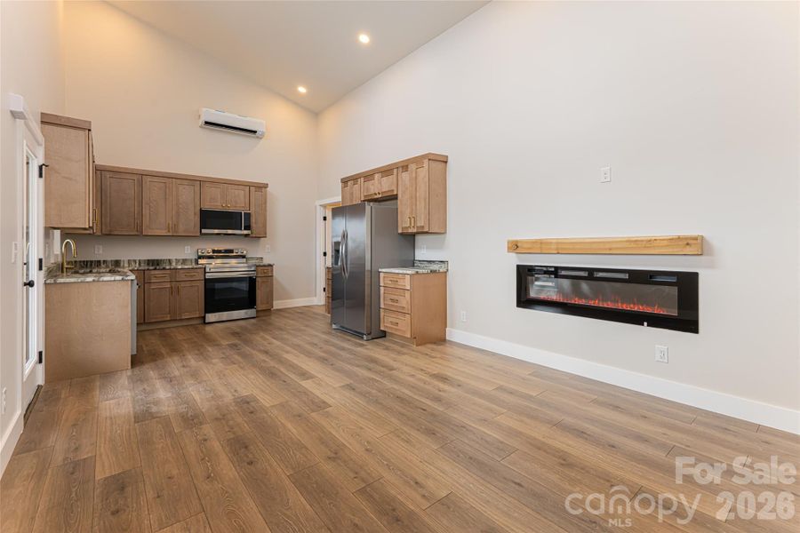 Left Wing-Open Concept Living