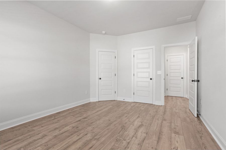 Spacious, unfurnished interior of a new home in Cherokee Knoll, Williamston (Image 20). Spacious, unfurnished interior of a new home in Cherokee Knoll, Williamston (Image 20).