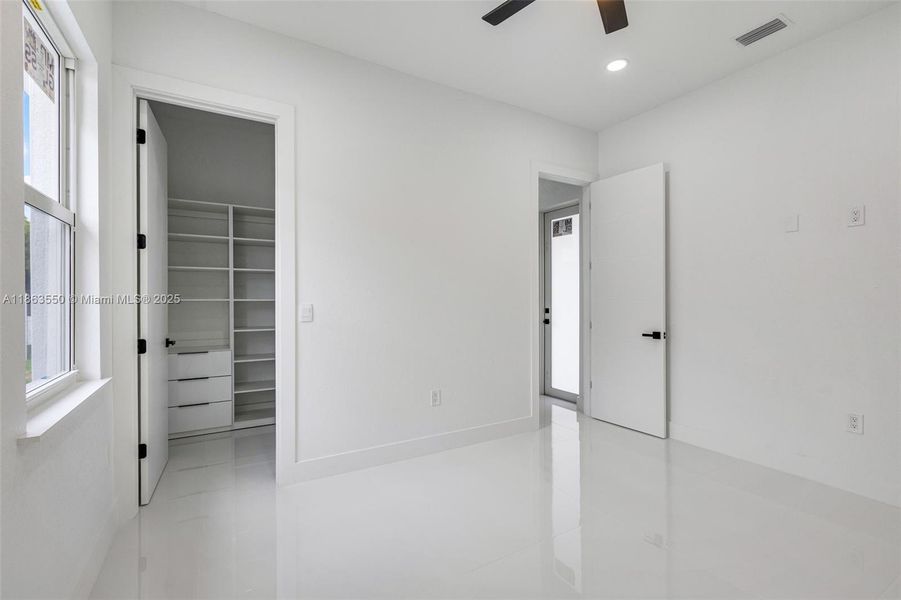 Spacious, unfurnished interior of a new home in , Cape Coral (Image 37). Spacious, unfurnished interior of a new home in , Cape Coral (Image 37).