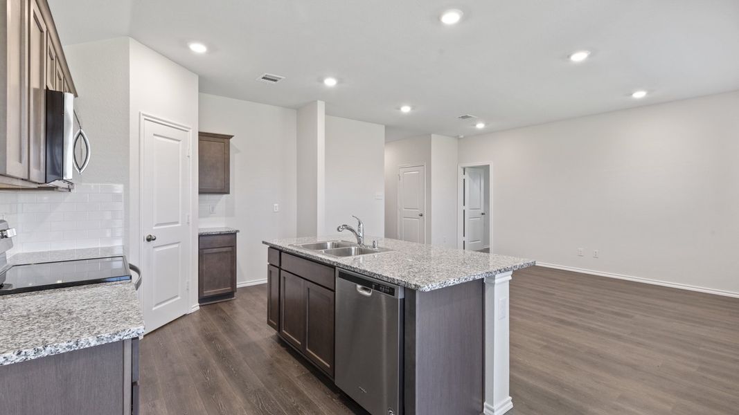 Furnished interior view inside a new home in Stonewyck Farms, Ennis (Image 9).