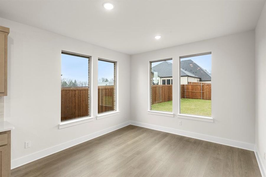 09. 2506 Lindberg - Dining