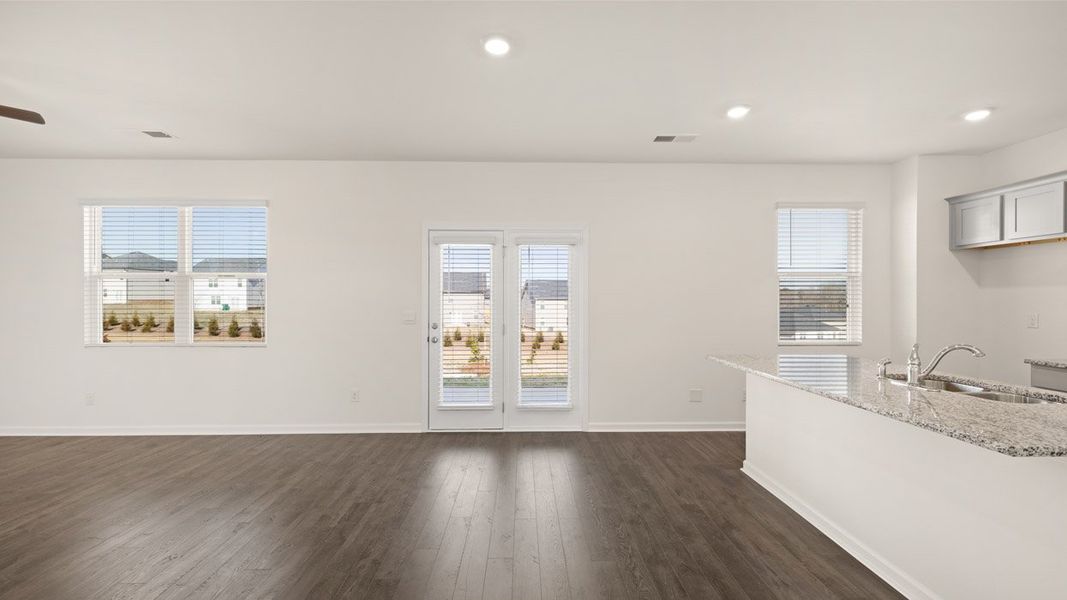 Representative unfurnished interior of a home built from the Penwell by D.R. Horton in Kingston Ranch at Lake Oconee, Buckhead (Image 17). Representative unfurnished interior of a home built from the Penwell by D.R. Horton in Kingston Ranch at Lake Oconee, Buckhead (Image 17).