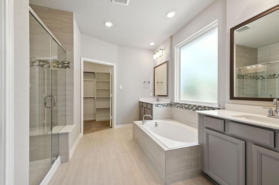 Photo is not of the actual home but is an inspirational photo of builder’s model home and may depict options, furnishings, and/or decorator features that are not included. Photo is not of the actual home but is an inspirational photo of builder’s model home and may depict options, furnishings, and/or decorator features that are not included.