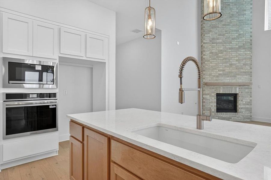 Furnished interior view inside a new home in Tavolo Park, Fort Worth (Image 10).