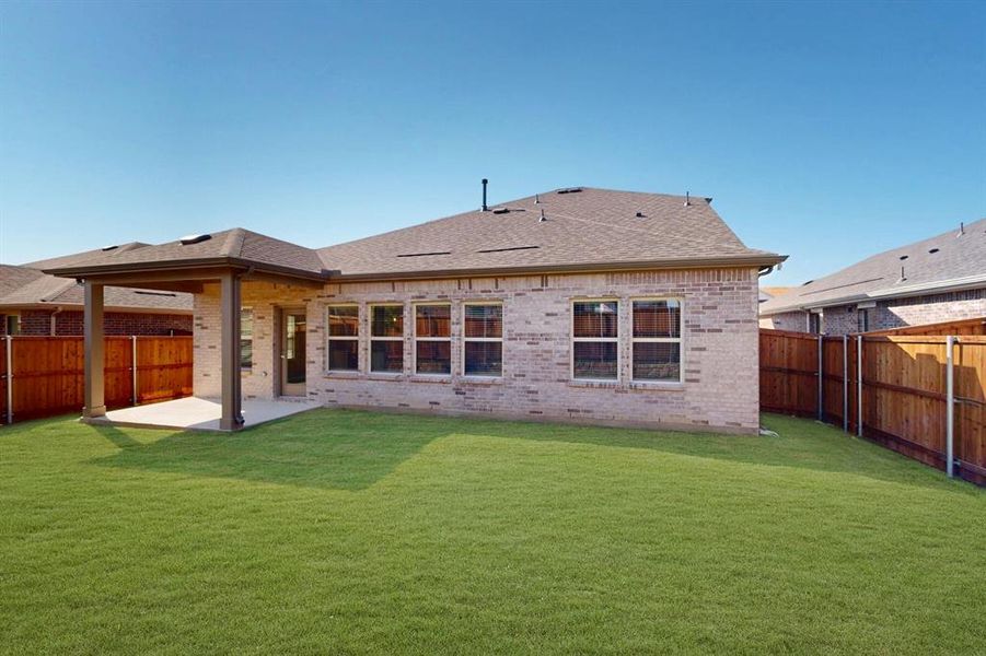Front exterior of a new home in Mobberly Farms, Pilot Point, TX, highlighting curb appeal (Image 20).