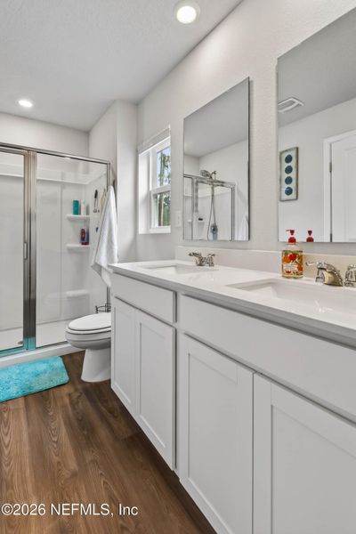 Furnished interior view inside a new home in , Jacksonville (Image 37).