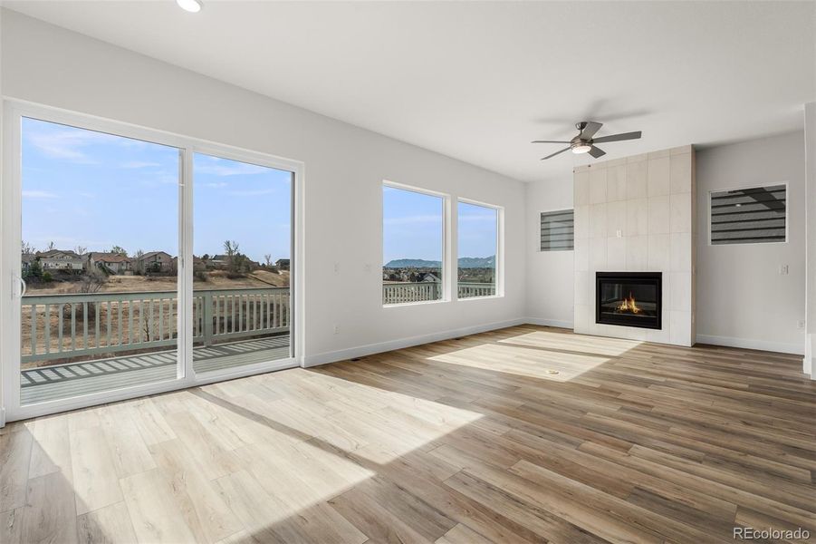 Spacious, unfurnished interior of a new home in Trailside at Cottonwood Creek, Colorado Springs (Image 28).
