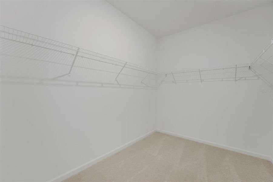 Spacious, unfurnished interior of a new home in Cypress Park Estates, Haines City (Image 37).