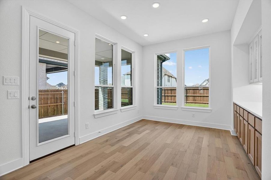 Spacious, unfurnished interior of a new home in Tavolo Park, Fort Worth (Image 23).