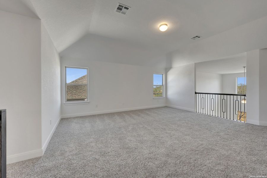 Spacious, unfurnished interior of a new home in Everly Estates, San Antonio (Image 47).