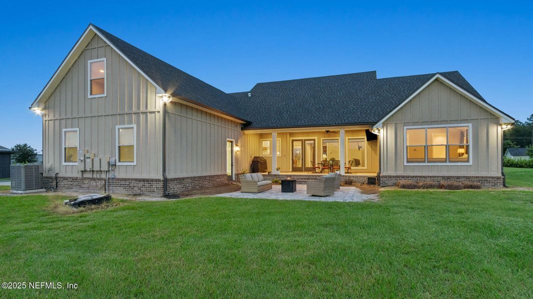 Exterior details and patio area of a home in , Hilliard (Image 26).