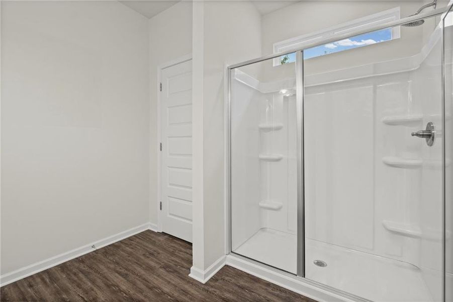 Spacious, unfurnished interior of a new home in , Powder Springs (Image 16).