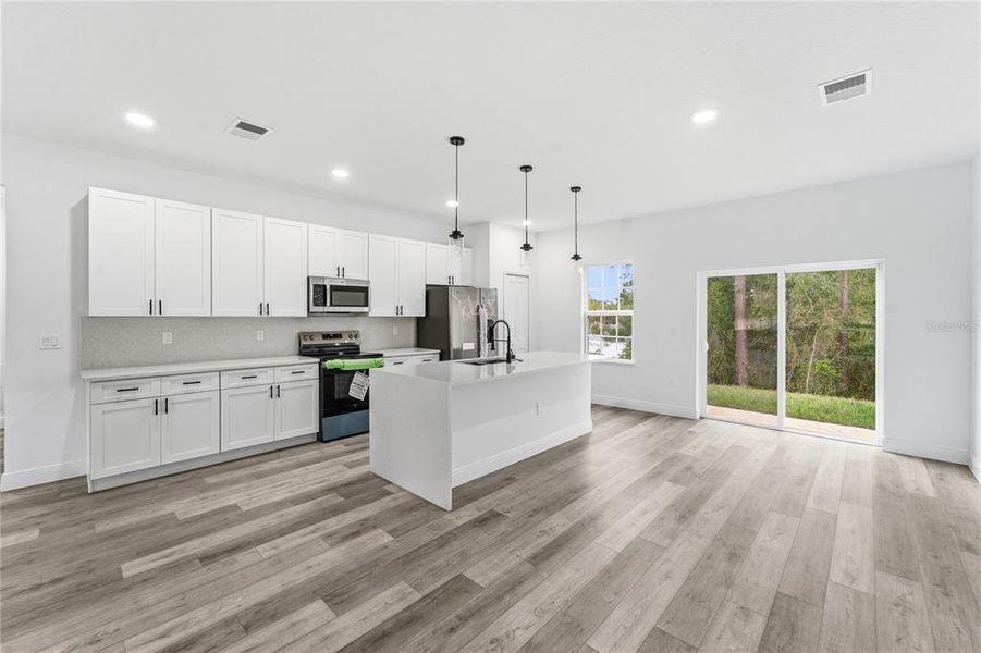Furnished interior view inside a new home in , Ocala (Image 10).