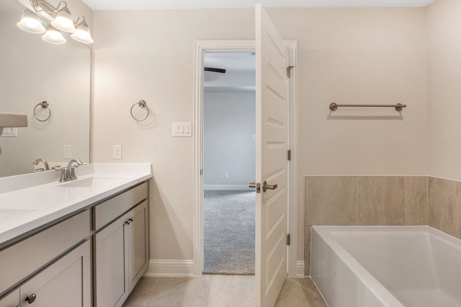 Furnished interior view inside a new home in Bayou Maison, Dickinson (Image 11).