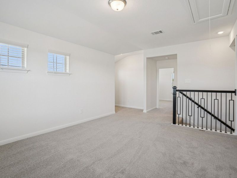 Spacious, unfurnished interior of a new home in Legendary Trails - Premier Series, Cibolo (Image 22).