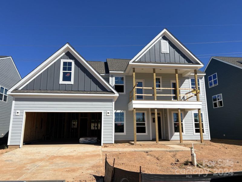 Homesite 600 will feature a Charleston F Floorplan (currently under construction).