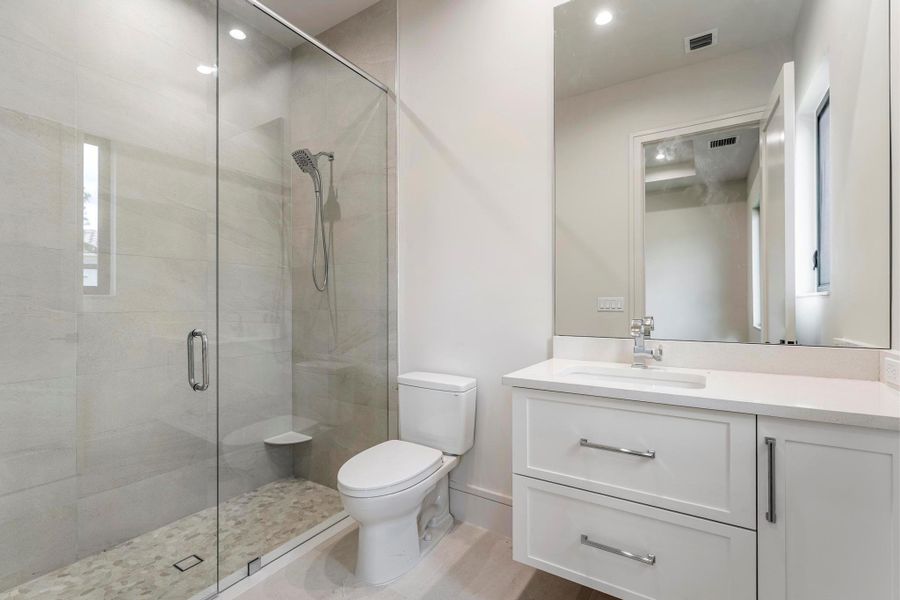 Furnished interior view inside a new home in , Port St. Lucie (Image 3).